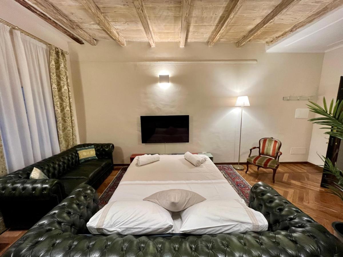 Lovely 1 Bedroom Apartment Nearby Piazza Maggiore ボローニャ エクステリア 写真